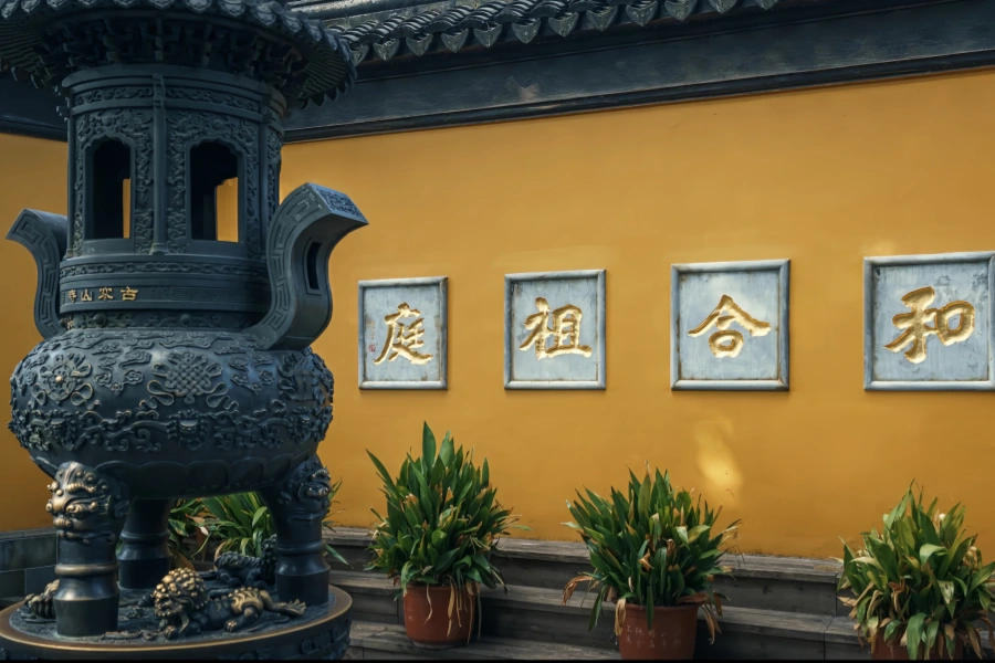 Hanshan Temple: A Journey Through a Thousand Years of Bell Tolls and Poetic Charm-4