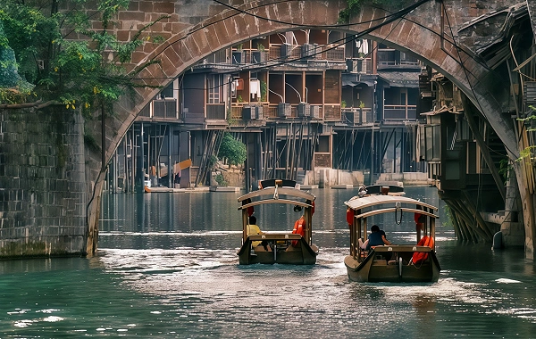 Day 11: Fenghuang Ancient Town--Hong Kong