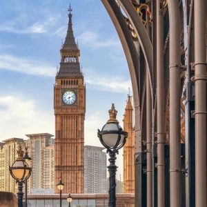 8-Day Greater Bay Area Decryption Tour: HK-SZ-GZ-MO