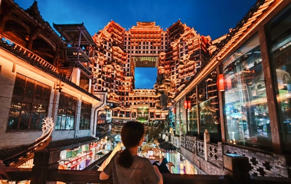 اليوم 1: زانغجيي آريفال